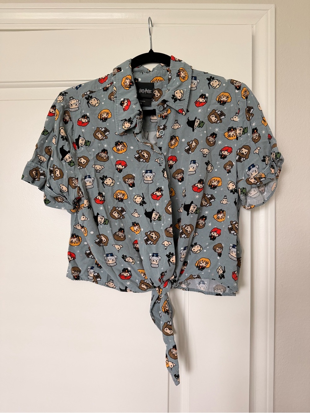 Harry Potter Short-Sleeve Tie-Front Button Shirt - Light Blue